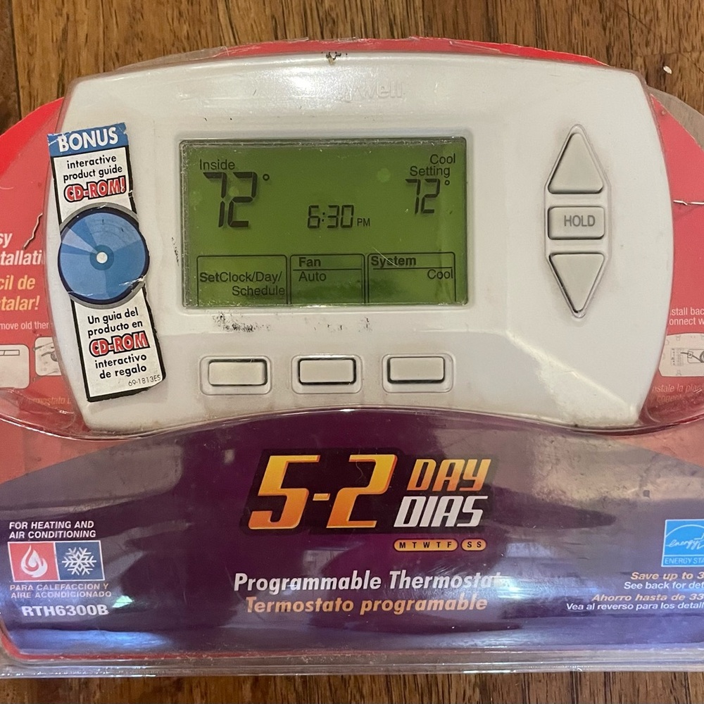 Programmable thermostat